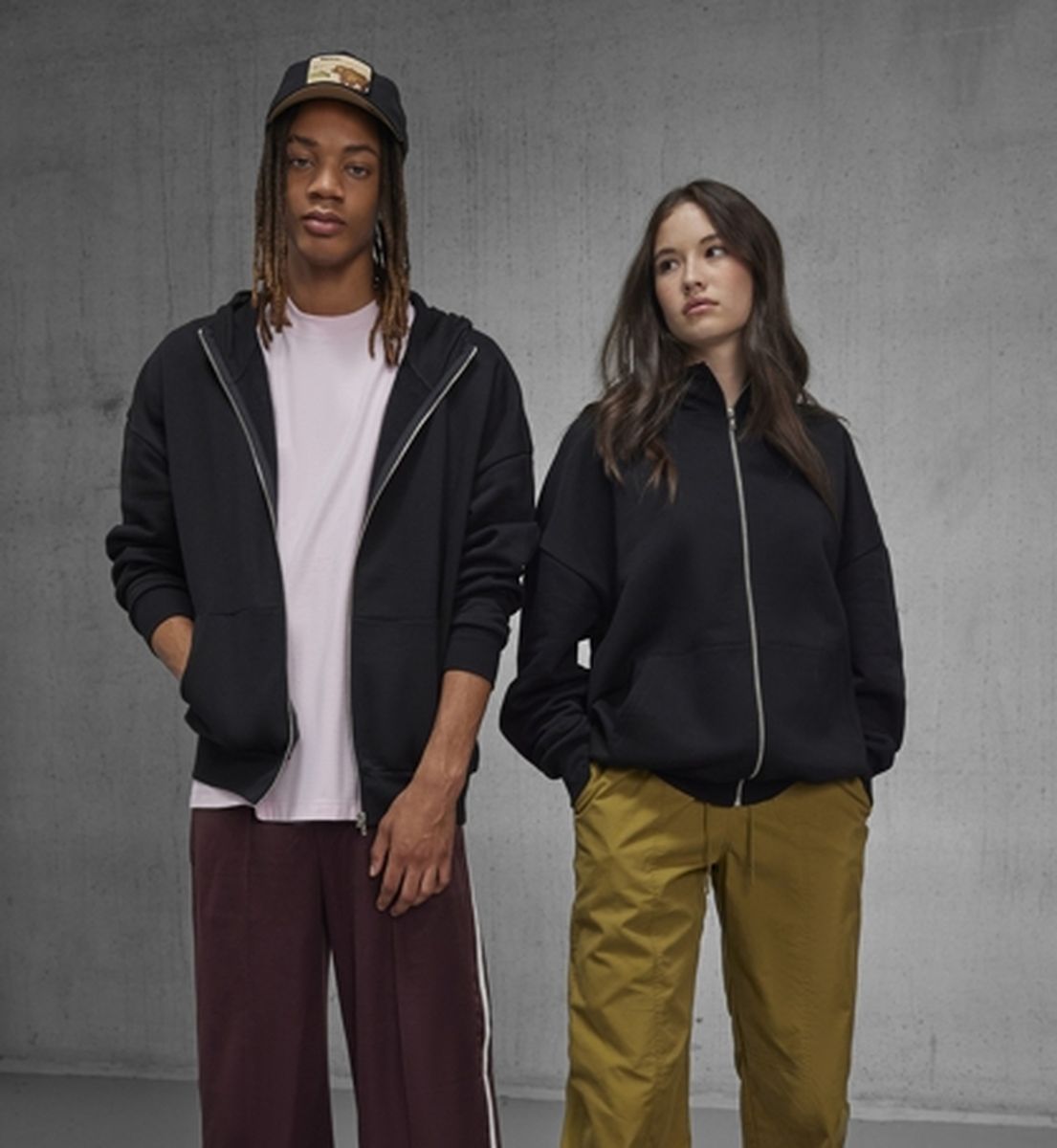 B&C Oversized Influence Zip Hood bedrucken | B&C