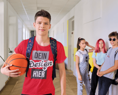 Online Schultrikots mit Aufdruck versehen