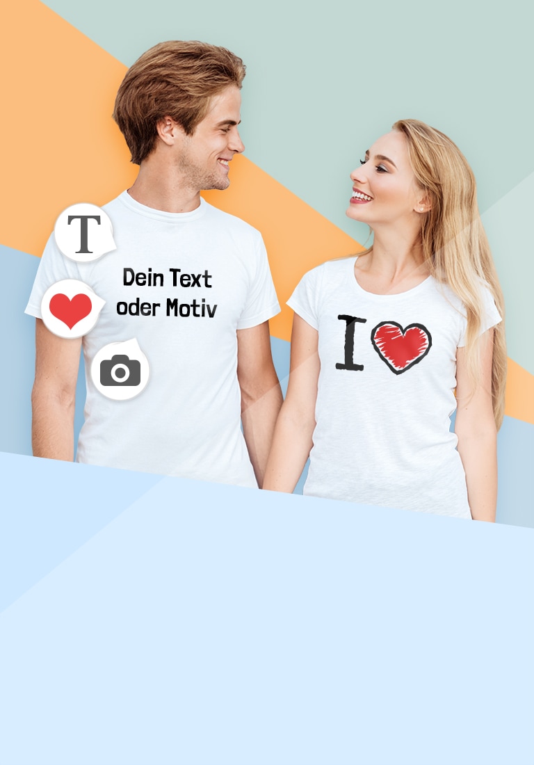 Junges Paar in T-Shirt mit eigenen Motiven